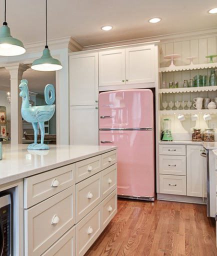 -pink-vintage-kitchen